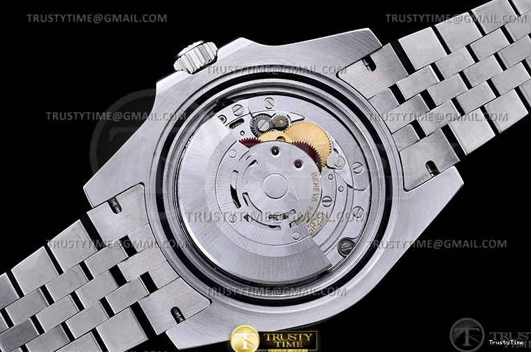 0210 ROLGMT0211 – GMT II 126710 Jub 904L SS SS Blk VRF A3285 CHS MAX Vibrant 963